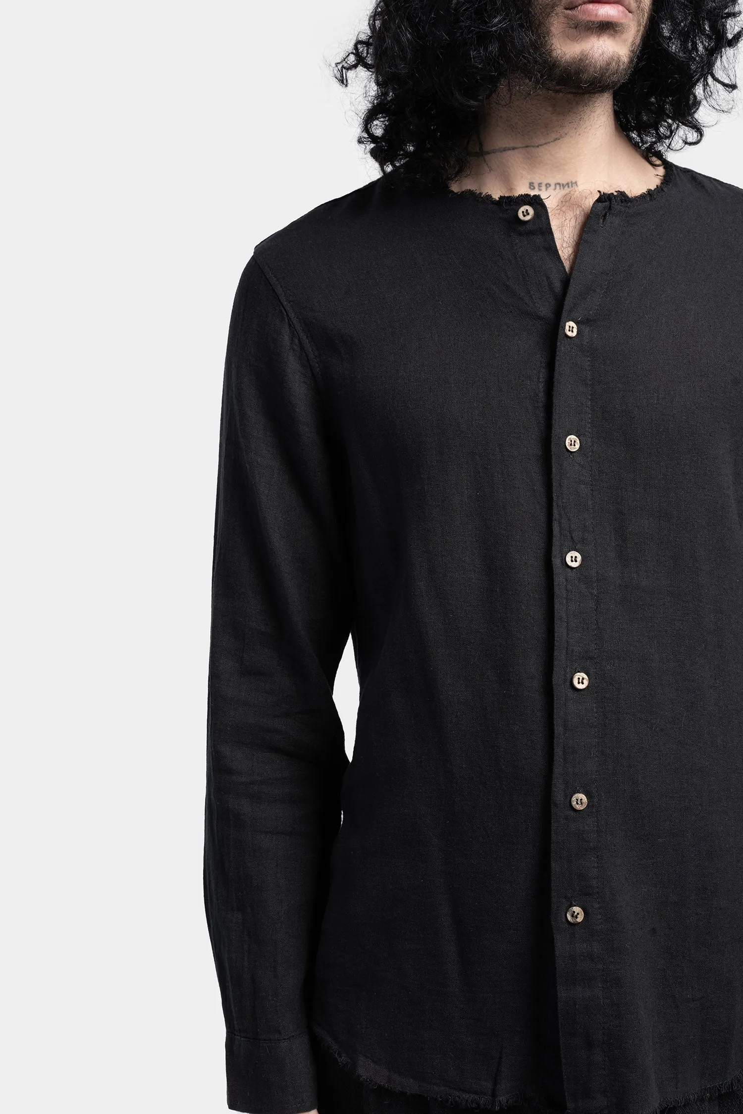 Collarless shirt, Black