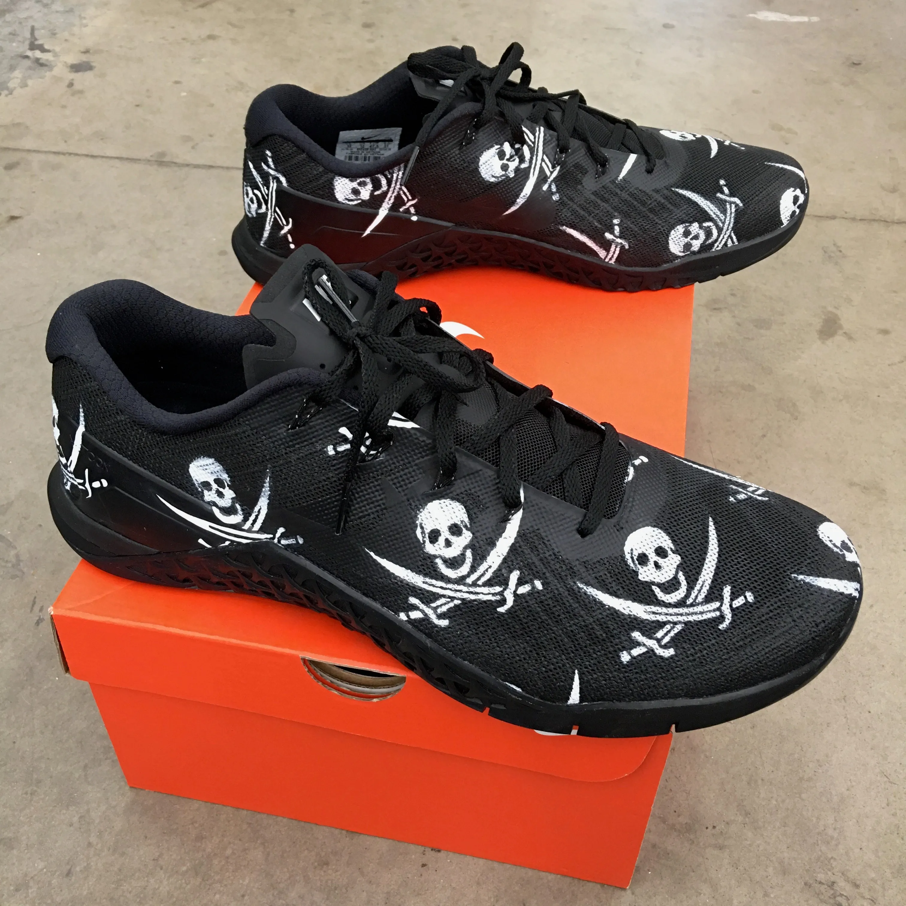 Custom Hand Painted Crossbones Skull Nike Metcon Crossfit Shoe