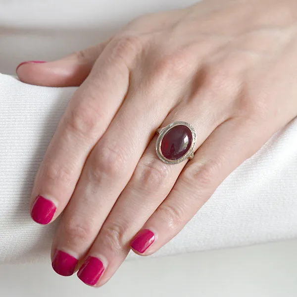 Edwardian 14kt Mixed Metals Garnet Cabochon Ring