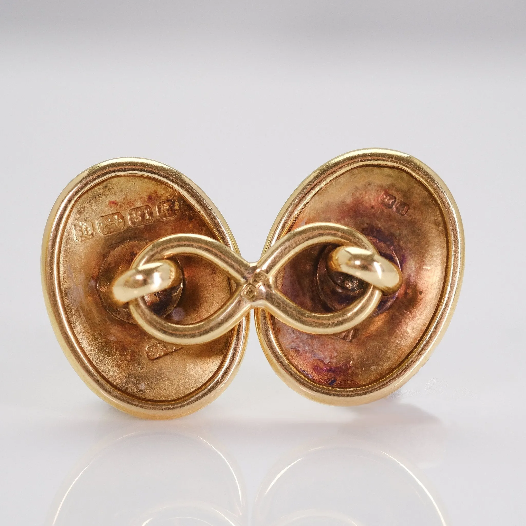 Foliate 18ct Yellow Gold Cufflinks Circa 1890