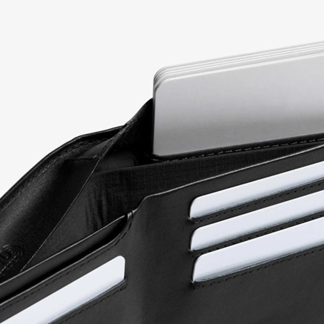 Hide & Seek HI Wallet RFID - Black