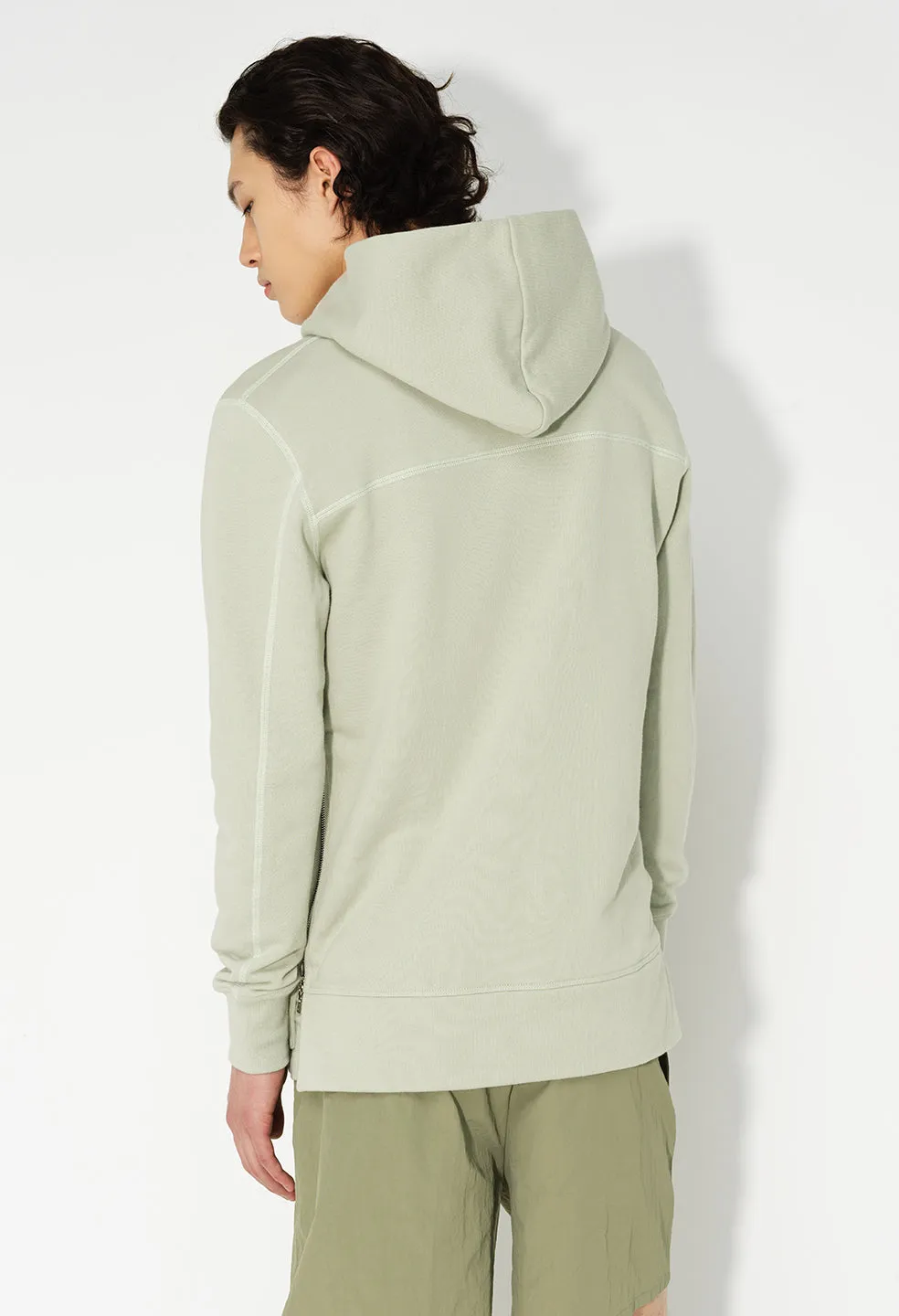 Hooded Villain / Mint