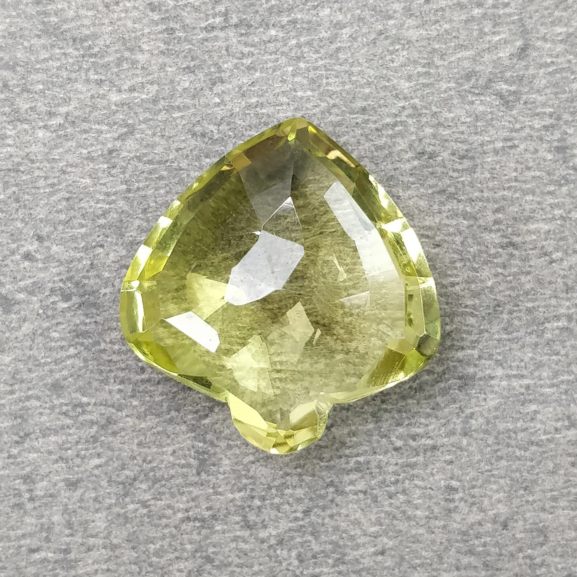 LEMON QUARTZ Gemstone Rose Cut : 14.00cts Natural Untreated Unheated Quartz Uneven Shape 19*18mm