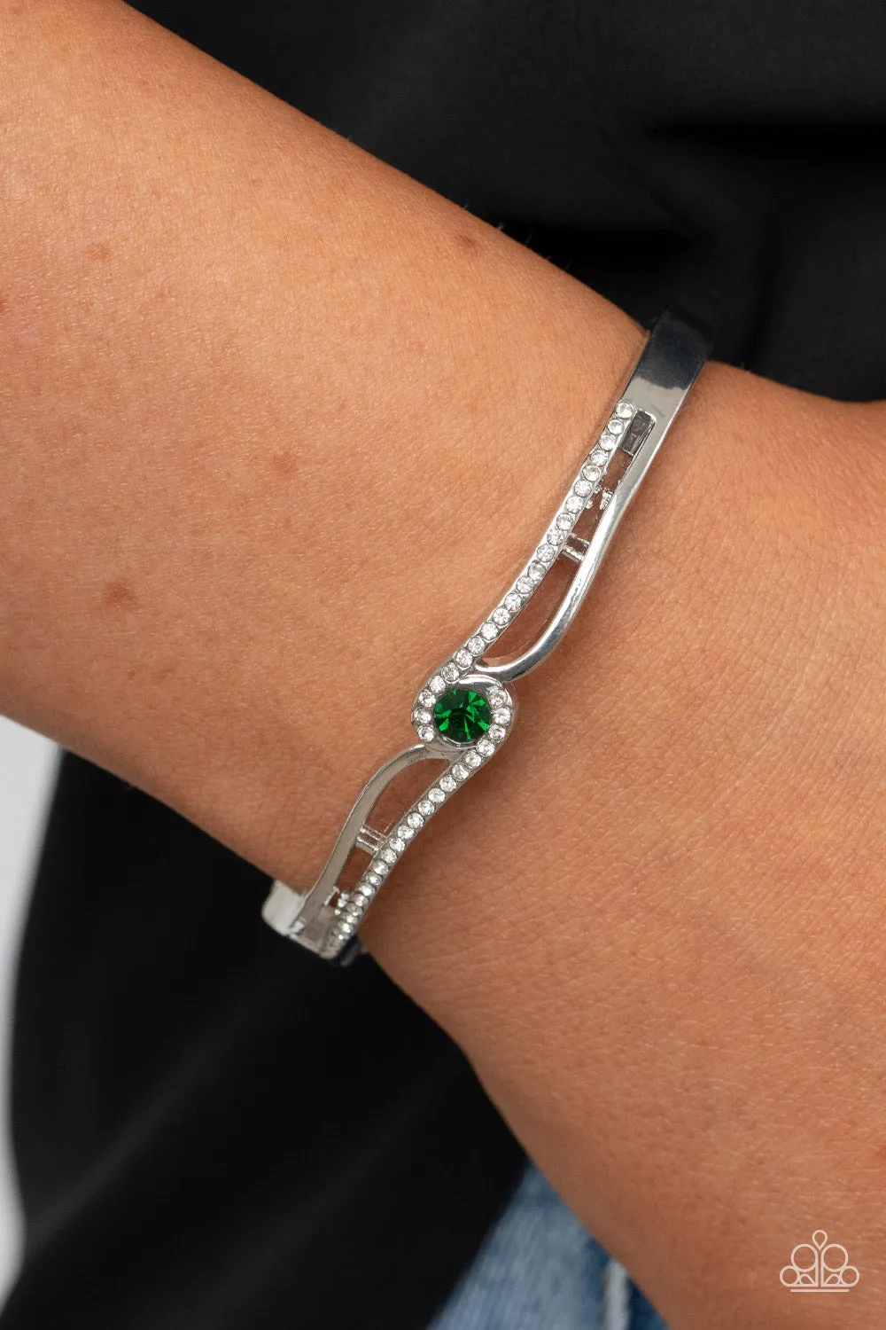 Paparazzi Top-Shelf Shimmer - Green Bracelet