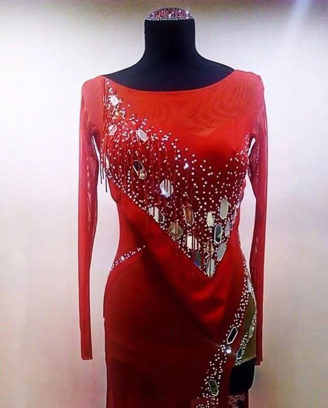 Red Latin Dress by Art-Master For Sale